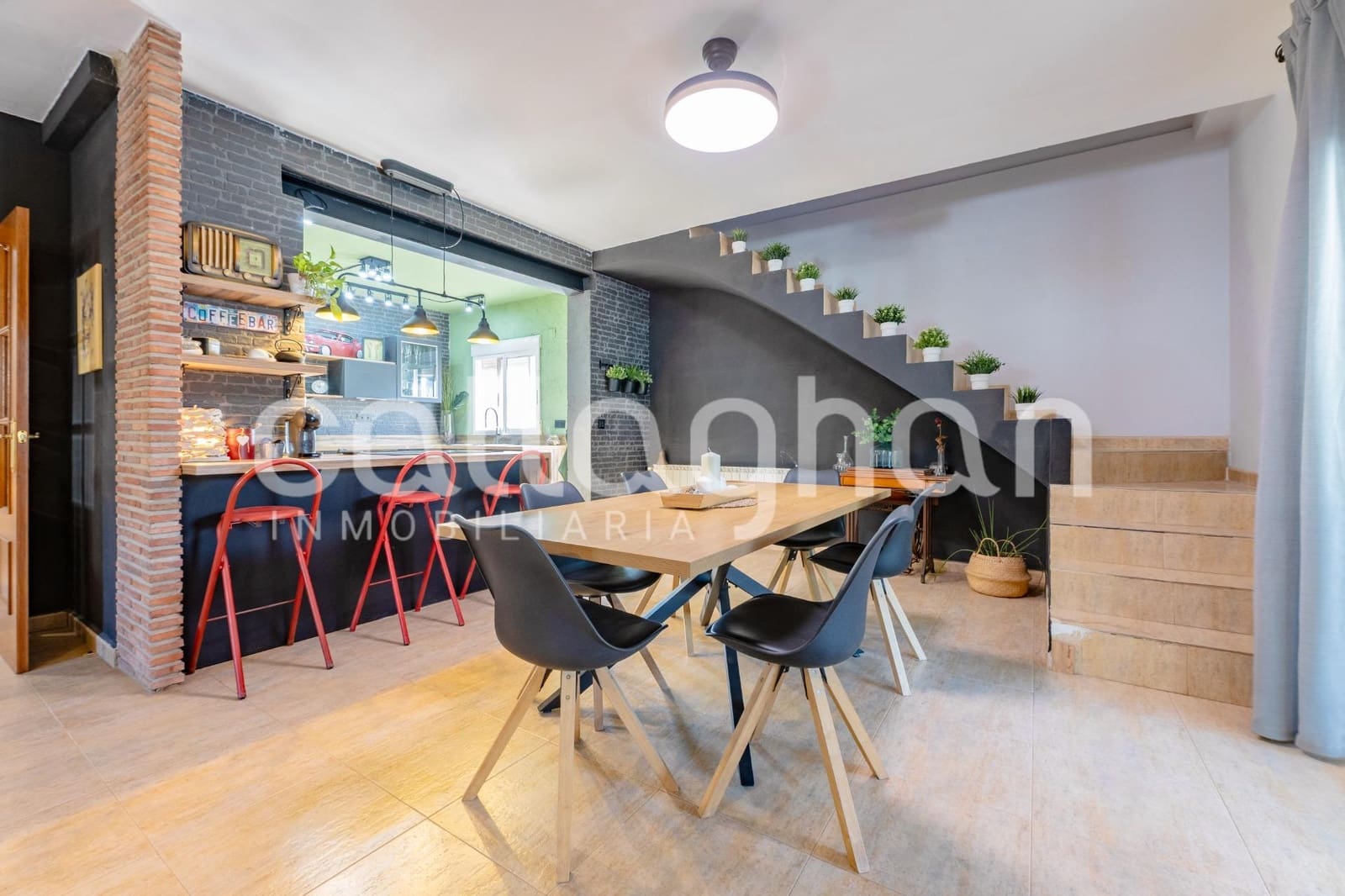 7 soverom Villa til salgs i Serra med svømmebasseng - € 490 000 (Ref: 10030707)