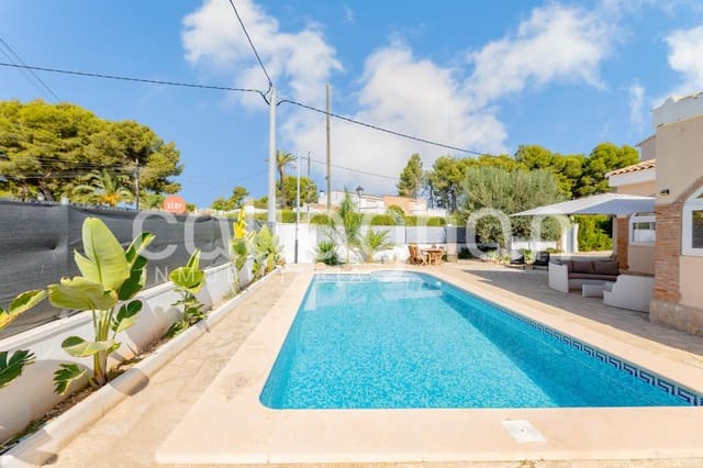 7 sovrum Villa till salu i Serra med pool garage - 490 000 € (Ref: 10030707)