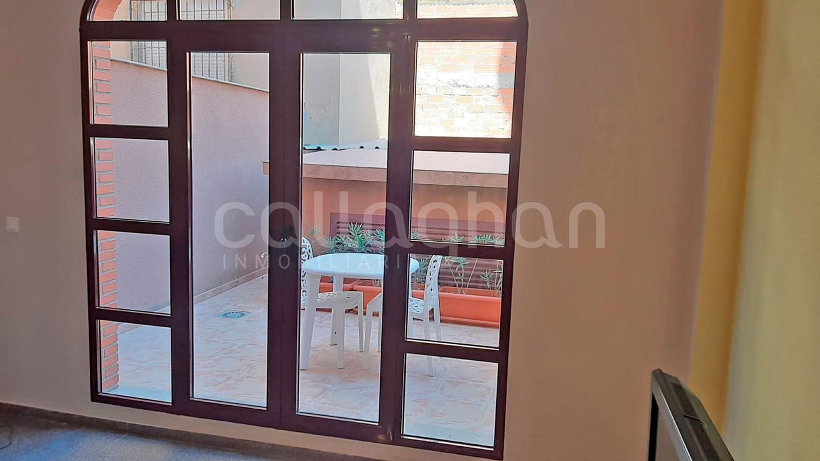 Bureau à vendre à Burjassot avec garage - 160 000 € (Ref: 10043190)
