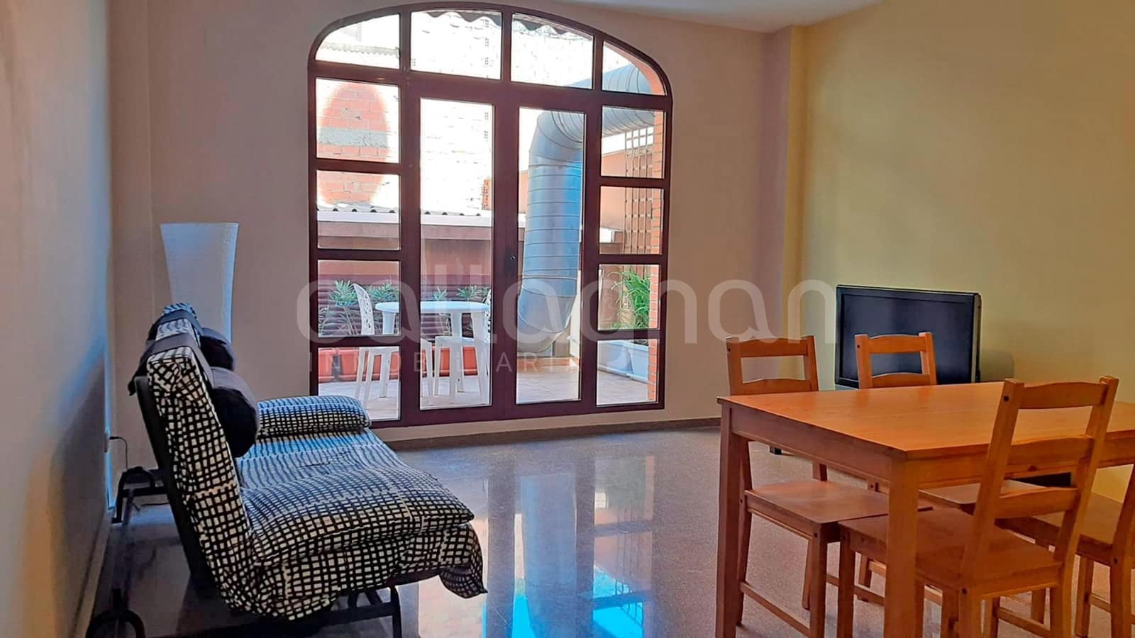 Bureau à vendre à Burjassot avec garage - 160 000 € (Ref: 10043190)