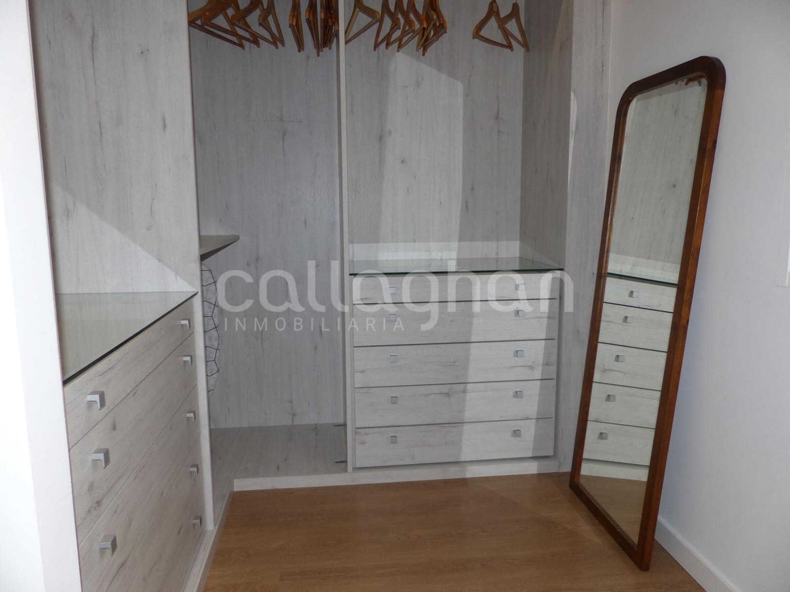 Appartement de 3 chambres à louer à Valence ville - 1 300 € (Ref: 10045022)