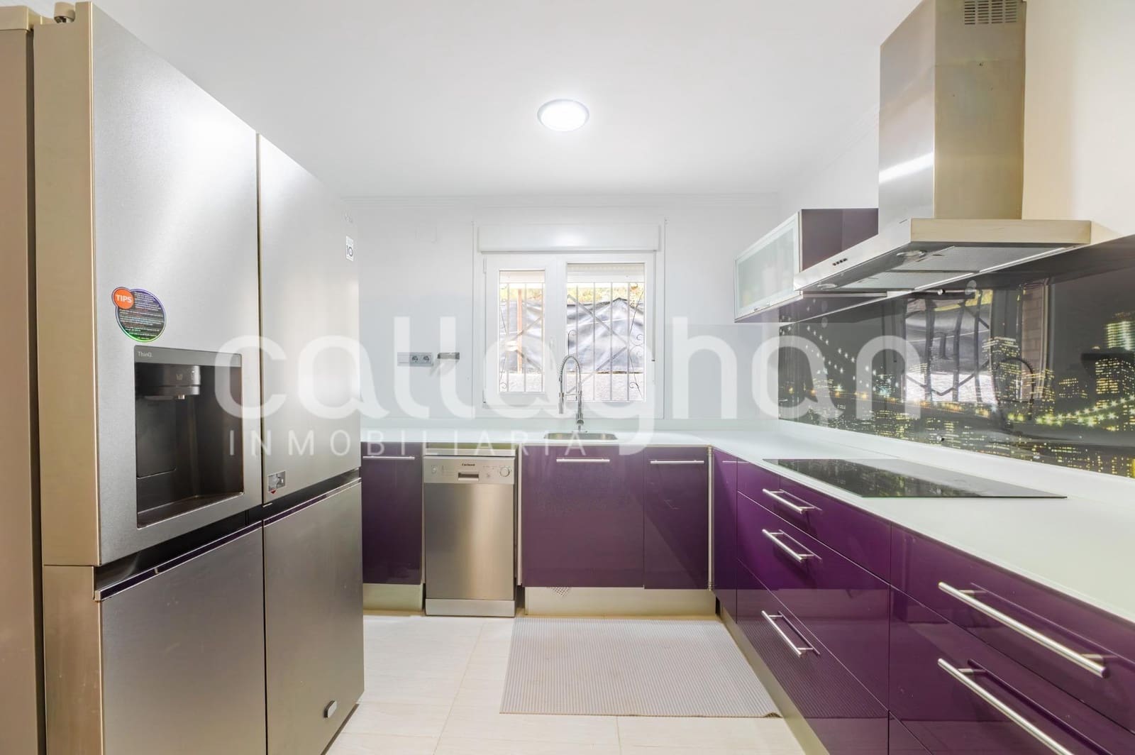 3 bedroom Villa for rent in Vilamarxant / Villamarchante with pool garage - € 2,100 (Ref: 10051631)