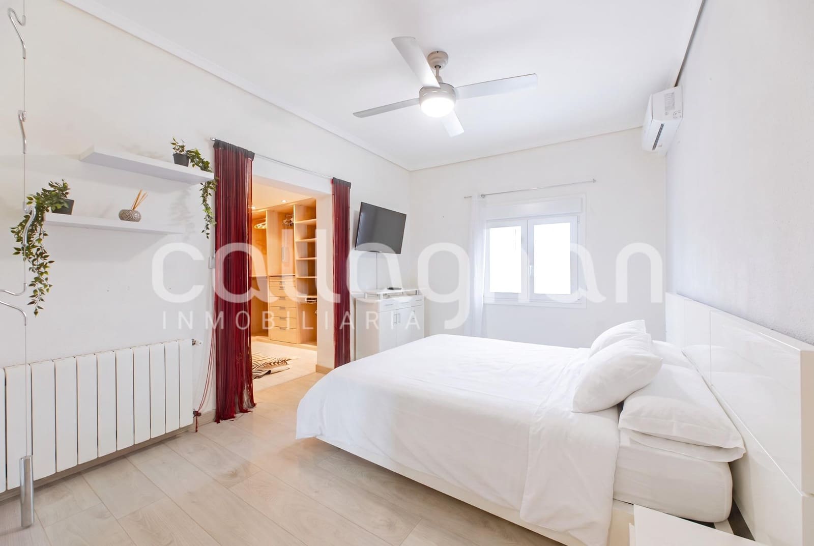 3 bedroom Villa for rent in Vilamarxant / Villamarchante with pool garage - € 2,100 (Ref: 10051631)