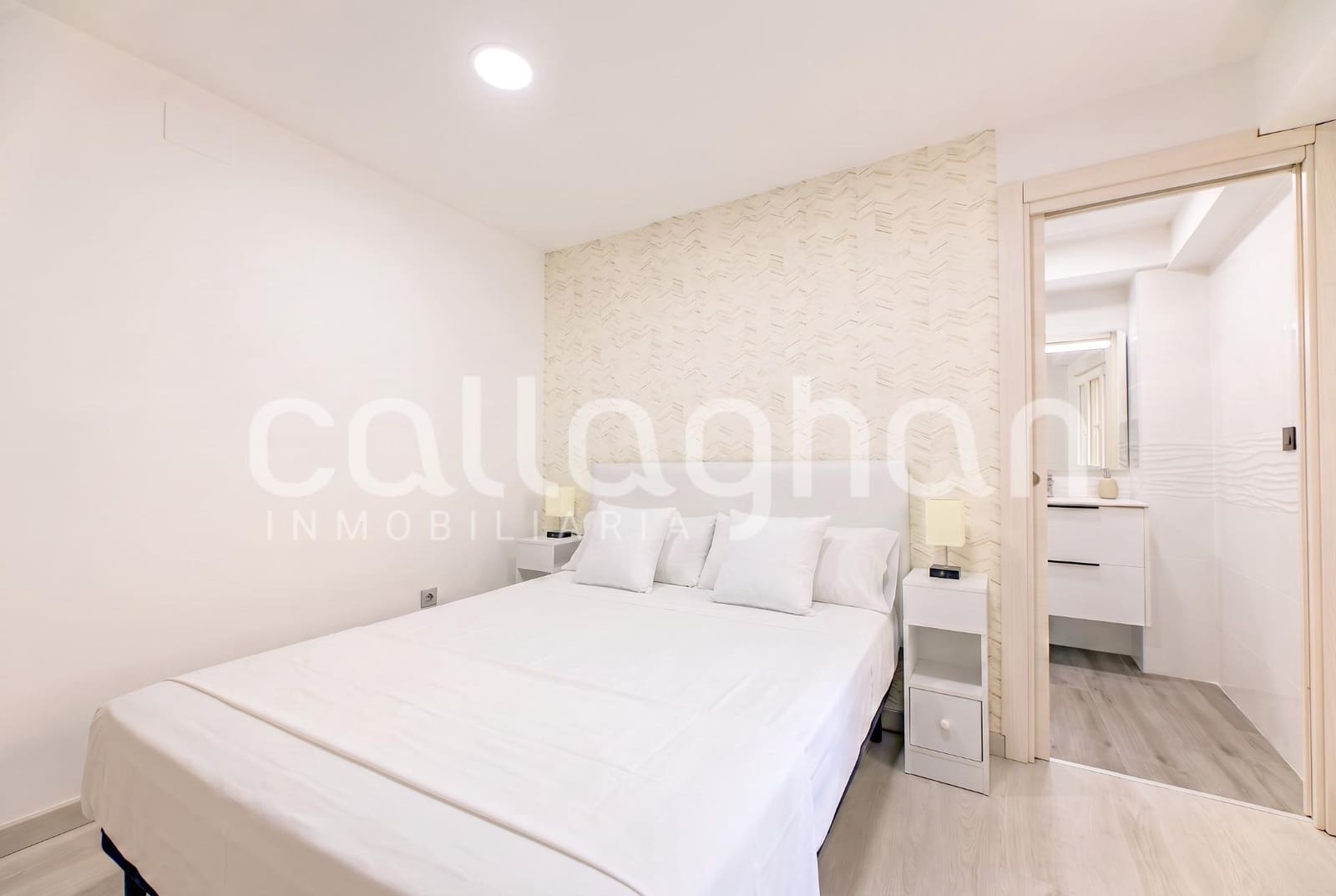 3 bedroom Villa for rent in Vilamarxant / Villamarchante with pool garage - € 2,100 (Ref: 10051631)