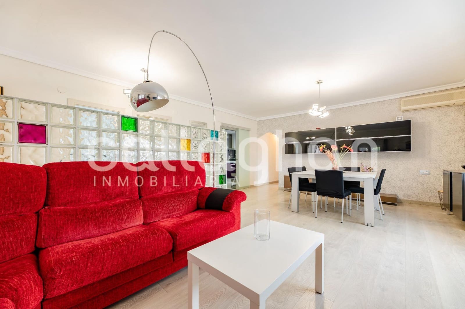 3 bedroom Villa for rent in Vilamarxant / Villamarchante with pool garage - € 2,100 (Ref: 10051631)