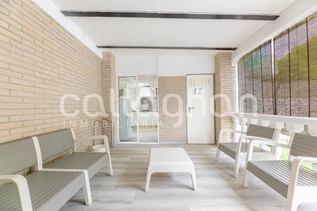 Chalet de 3 habitaciones en Vilamarxant / Villamarchante en alquiler - 2.100 € (Ref: 10051631)