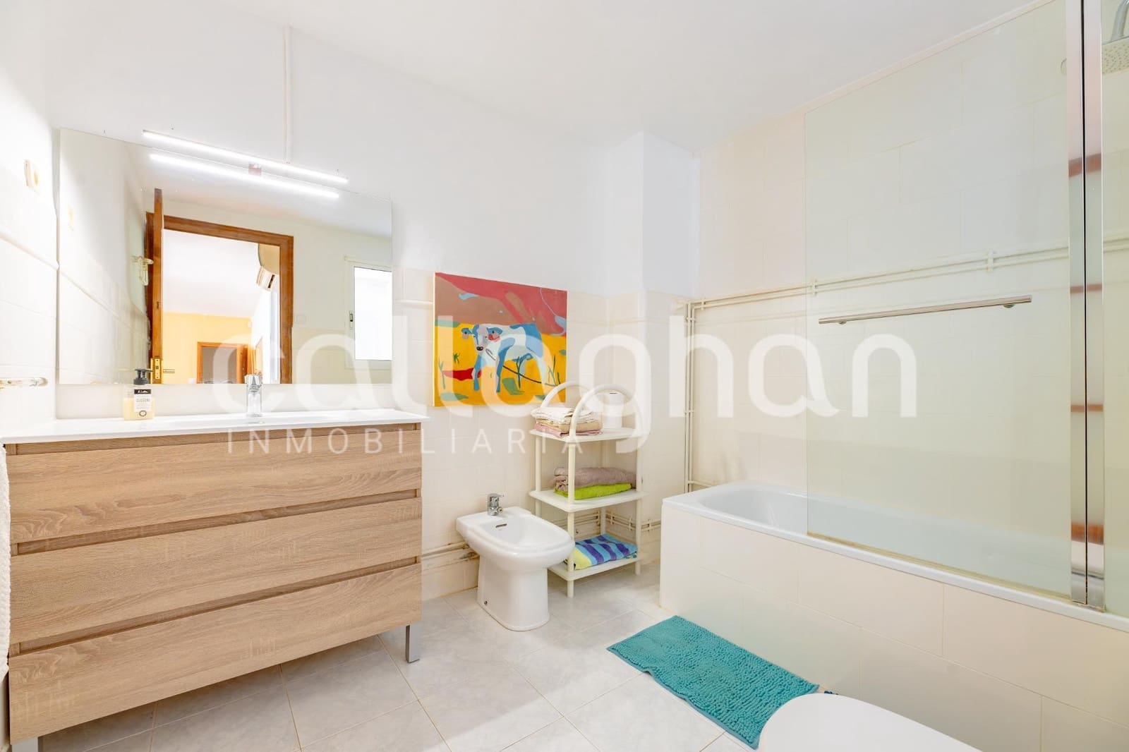 Piso de 6 habitaciones en València ciudad en alquiler con garaje - 2.300 € (Ref: 10078272)