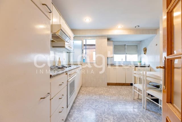 2 Zimmer Wohnung zu verkaufen in Els Orriols, València Stadt - 210.000 € (Ref: 10081126)