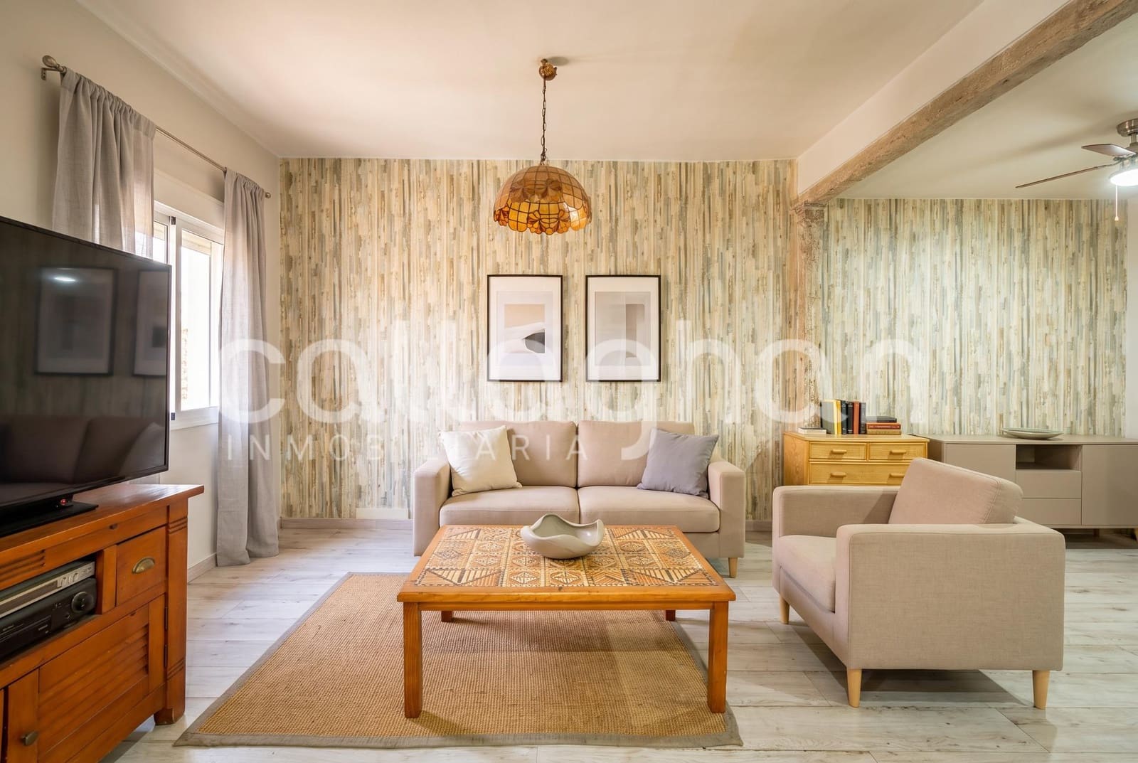 Piso de 2 habitaciones en València ciudad en venta - 275.000 € (Ref: 10086386)