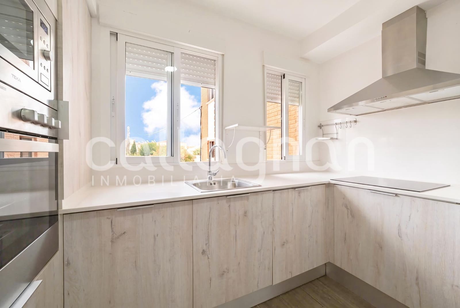 2 Zimmer Wohnung zu verkaufen in Almarda mit Garage - 230.000 € (Ref: 10089620)