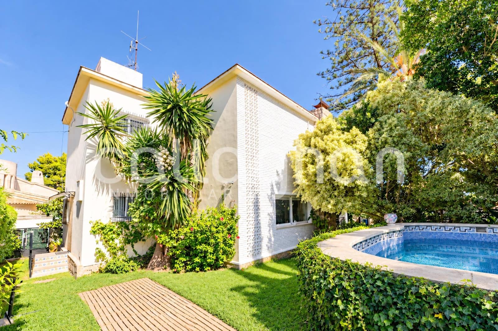 4 sovrum Villa till salu i Torrent med pool garage - 530 000 € (Ref: 10110994)