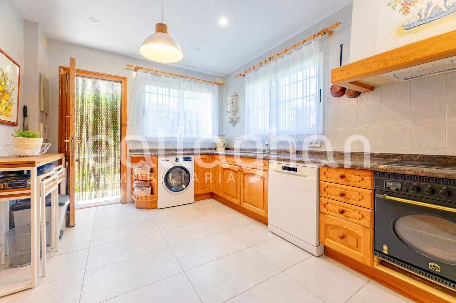 4 sovrum Villa till salu i Torrent med pool garage - 530 000 € (Ref: 10110994)
