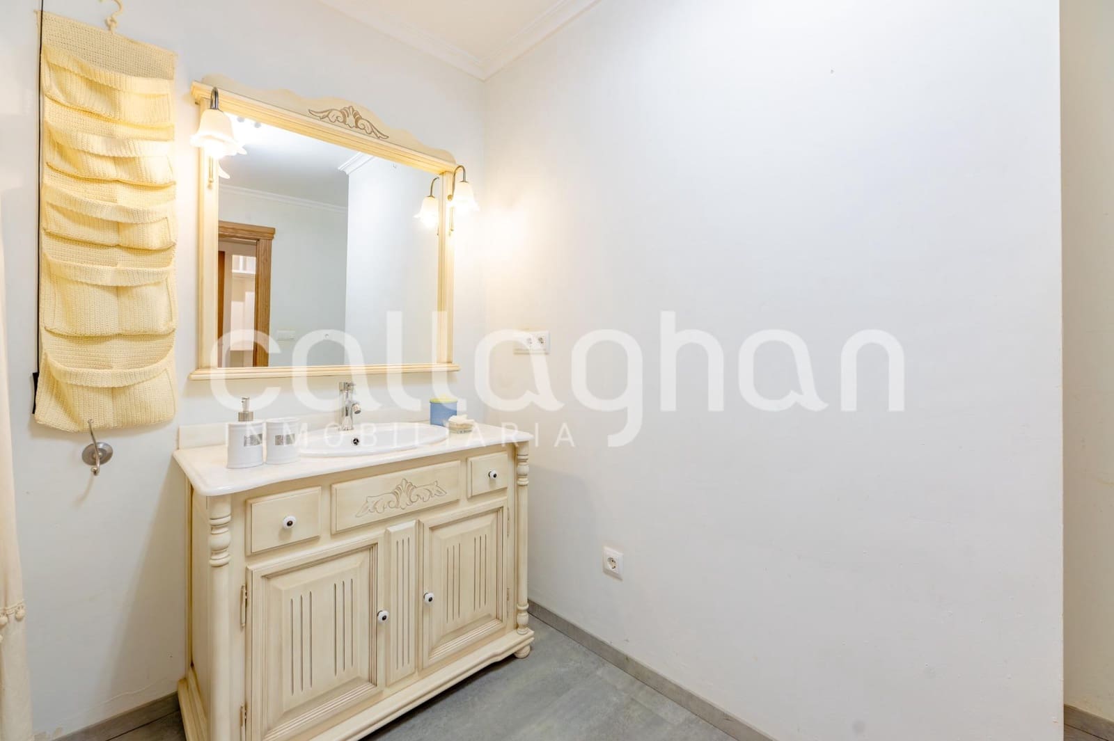 7 bedroom Villa for sale in Betera with pool garage - € 950,000 (Ref: 10129373)