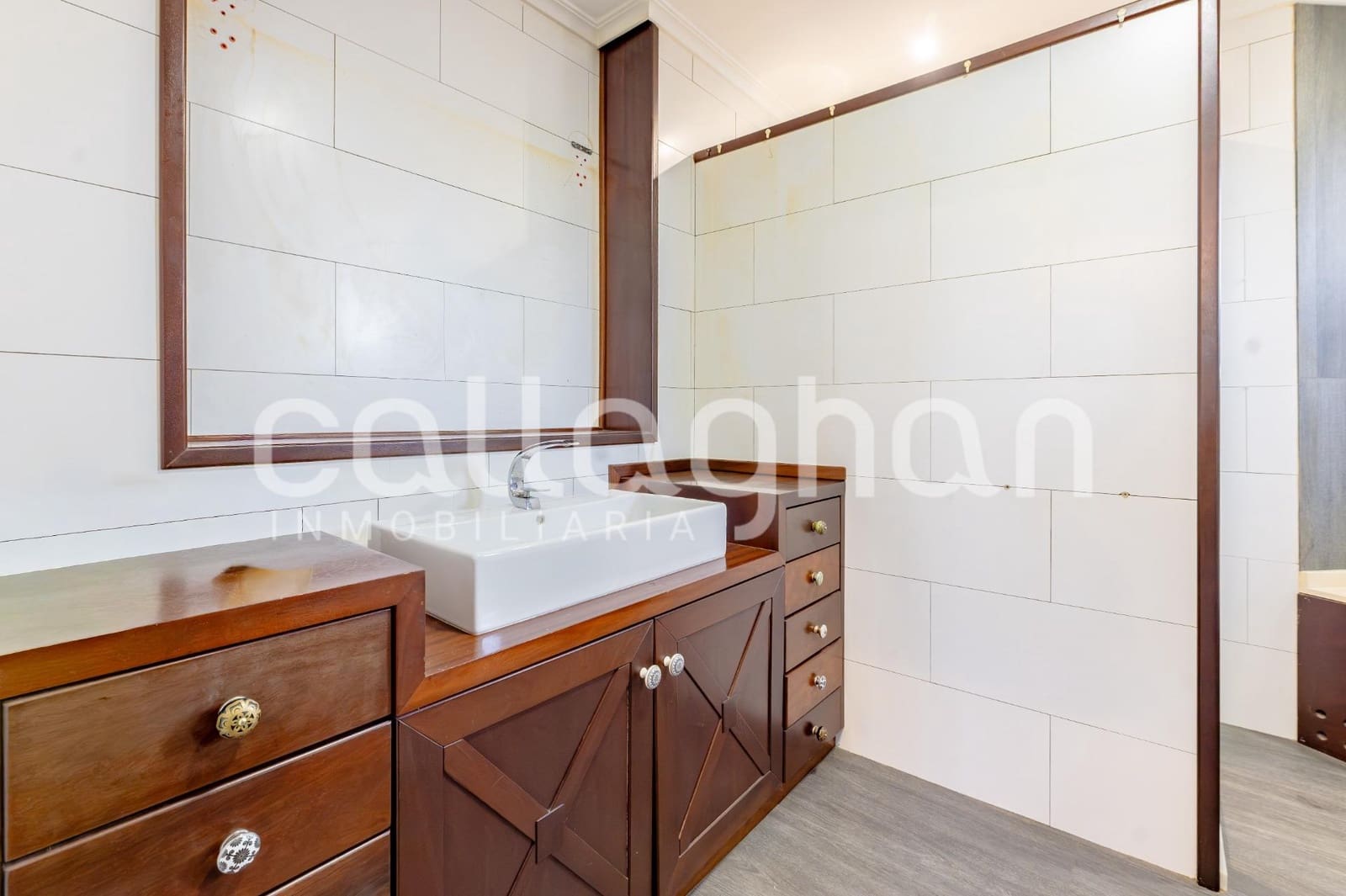 7 bedroom Villa for sale in Betera with pool garage - € 950,000 (Ref: 10129373)