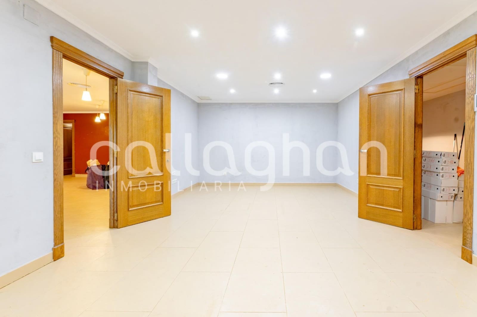 7 bedroom Villa for sale in Betera with pool garage - € 950,000 (Ref: 10129373)