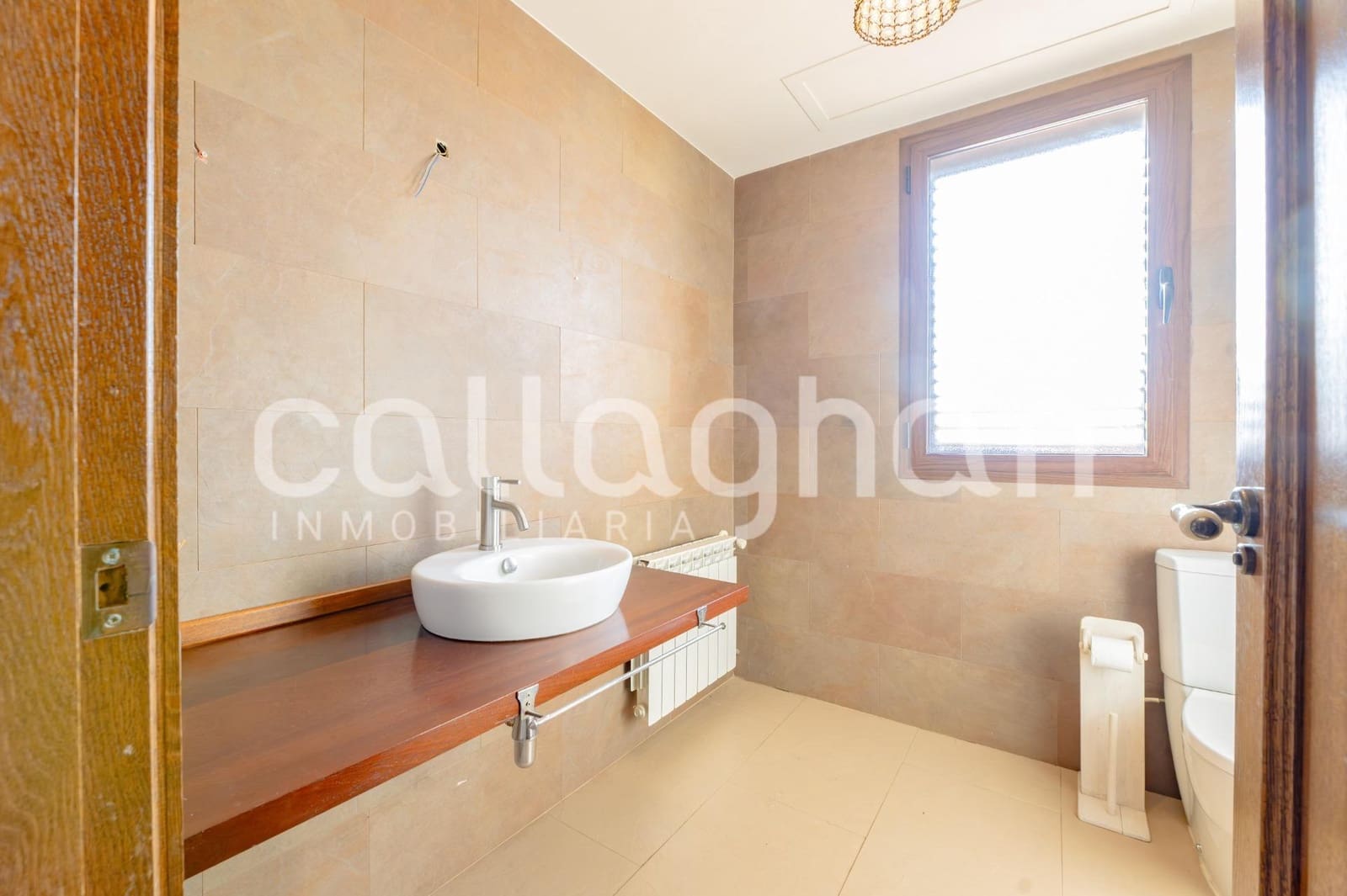 7 bedroom Villa for sale in Betera with pool garage - € 950,000 (Ref: 10129373)