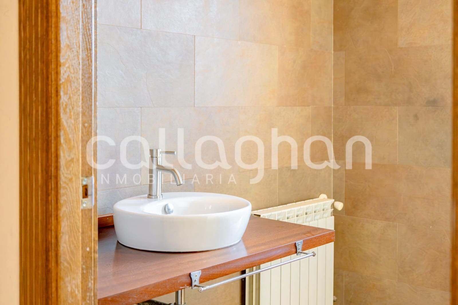 7 bedroom Villa for sale in Betera with pool garage - € 950,000 (Ref: 10129373)