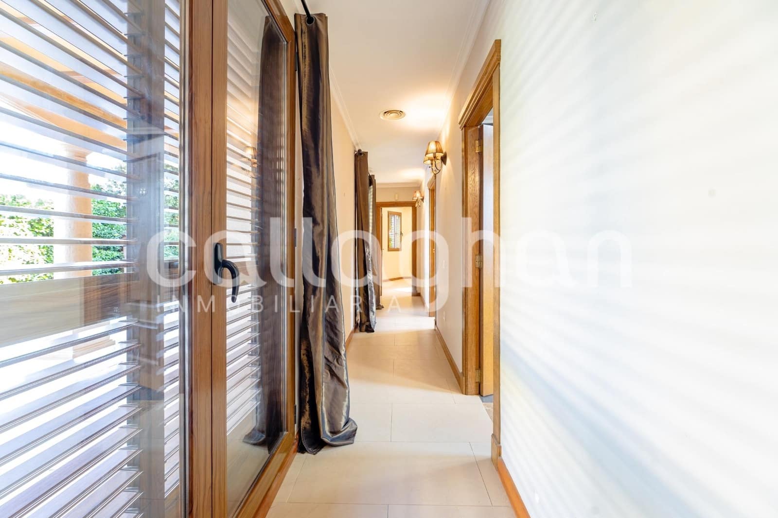 7 bedroom Villa for sale in Betera with pool garage - € 950,000 (Ref: 10129373)