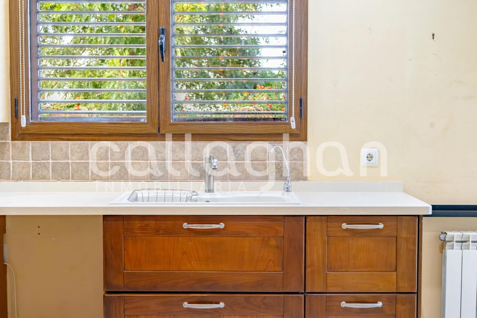 7 bedroom Villa for sale in Betera with pool garage - € 950,000 (Ref: 10129373)