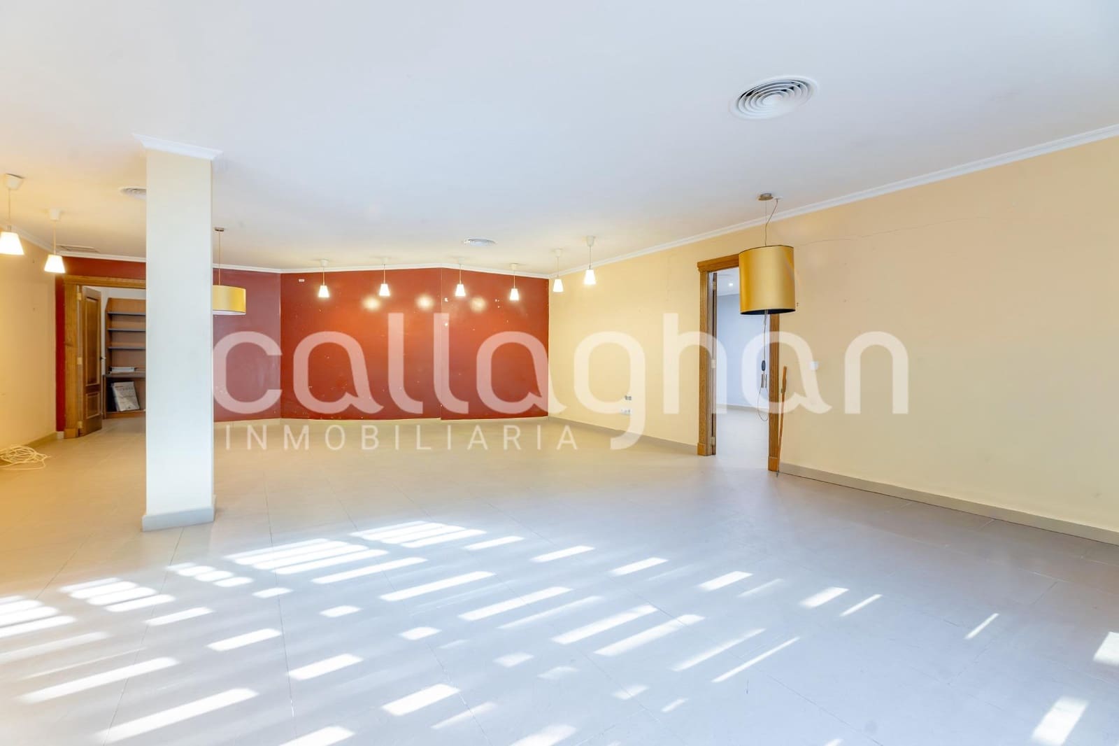 7 bedroom Villa for sale in Betera with pool garage - € 950,000 (Ref: 10129373)