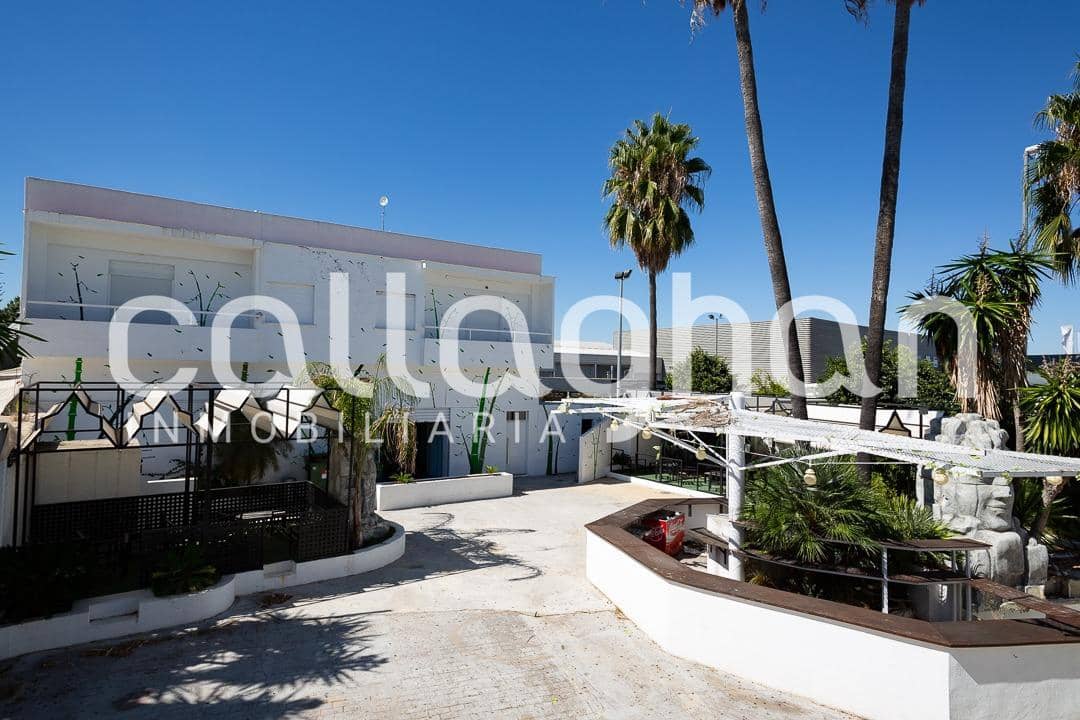 Local Commercial à vendre à Xativa avec piscine - 750 000 € (Ref: 10131810)