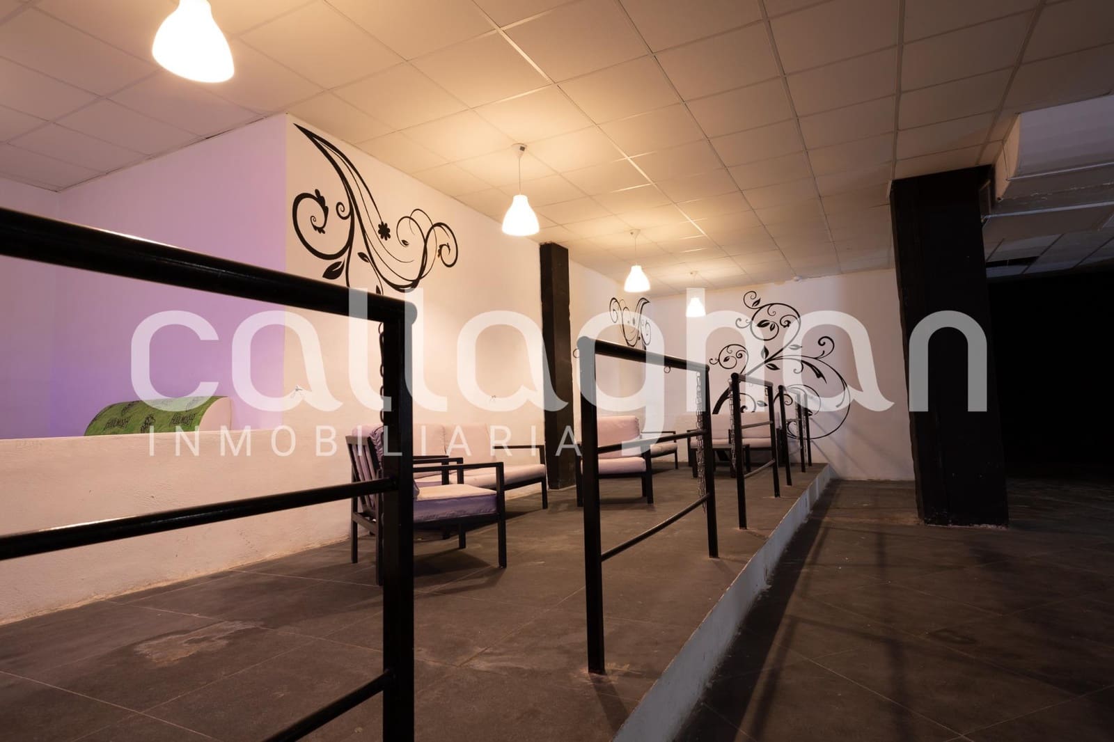 Local Commercial à vendre à Xativa avec piscine - 750 000 € (Ref: 10131810)