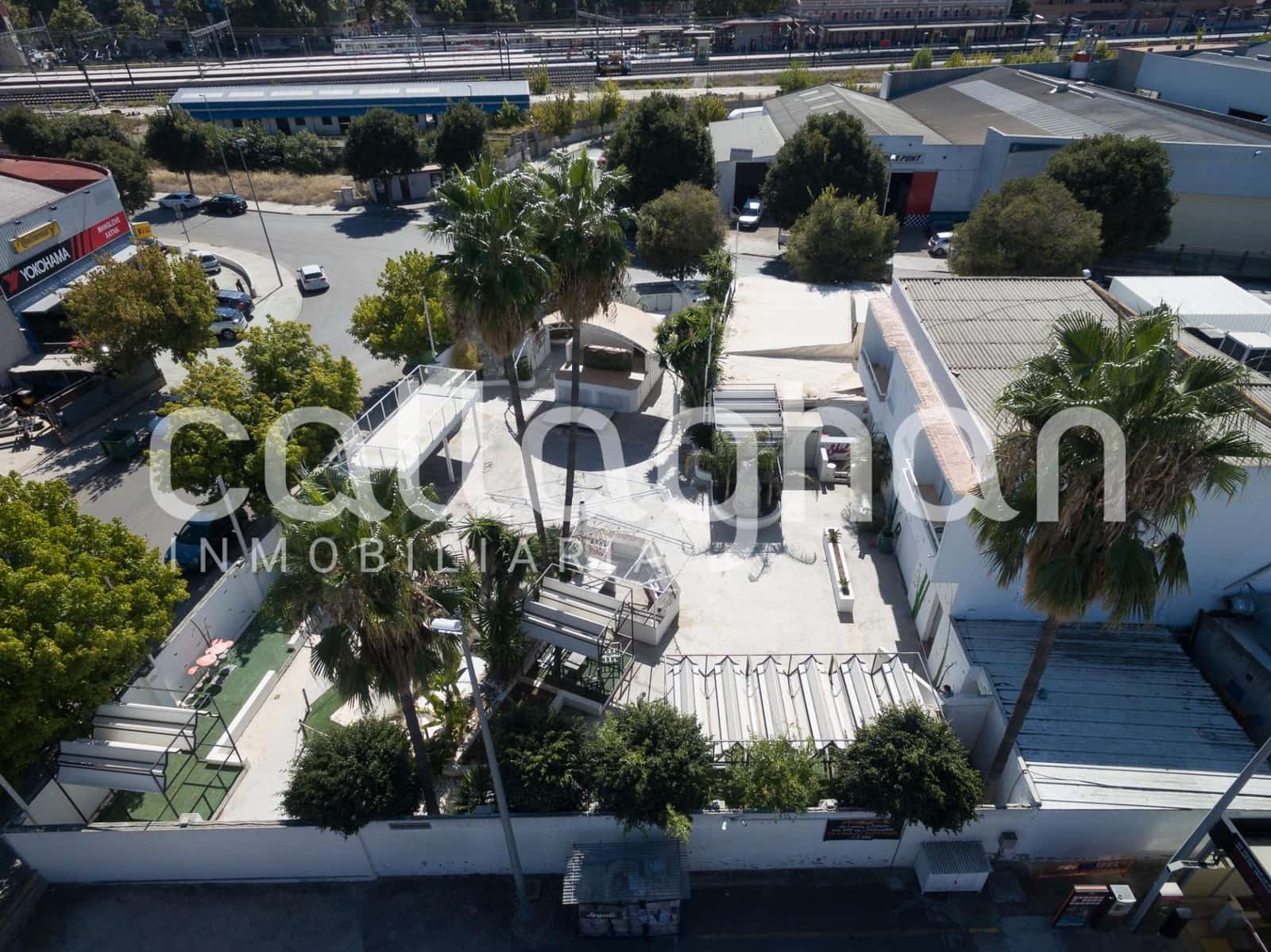 Local Commercial à vendre à Xativa avec piscine - 750 000 € (Ref: 10131810)