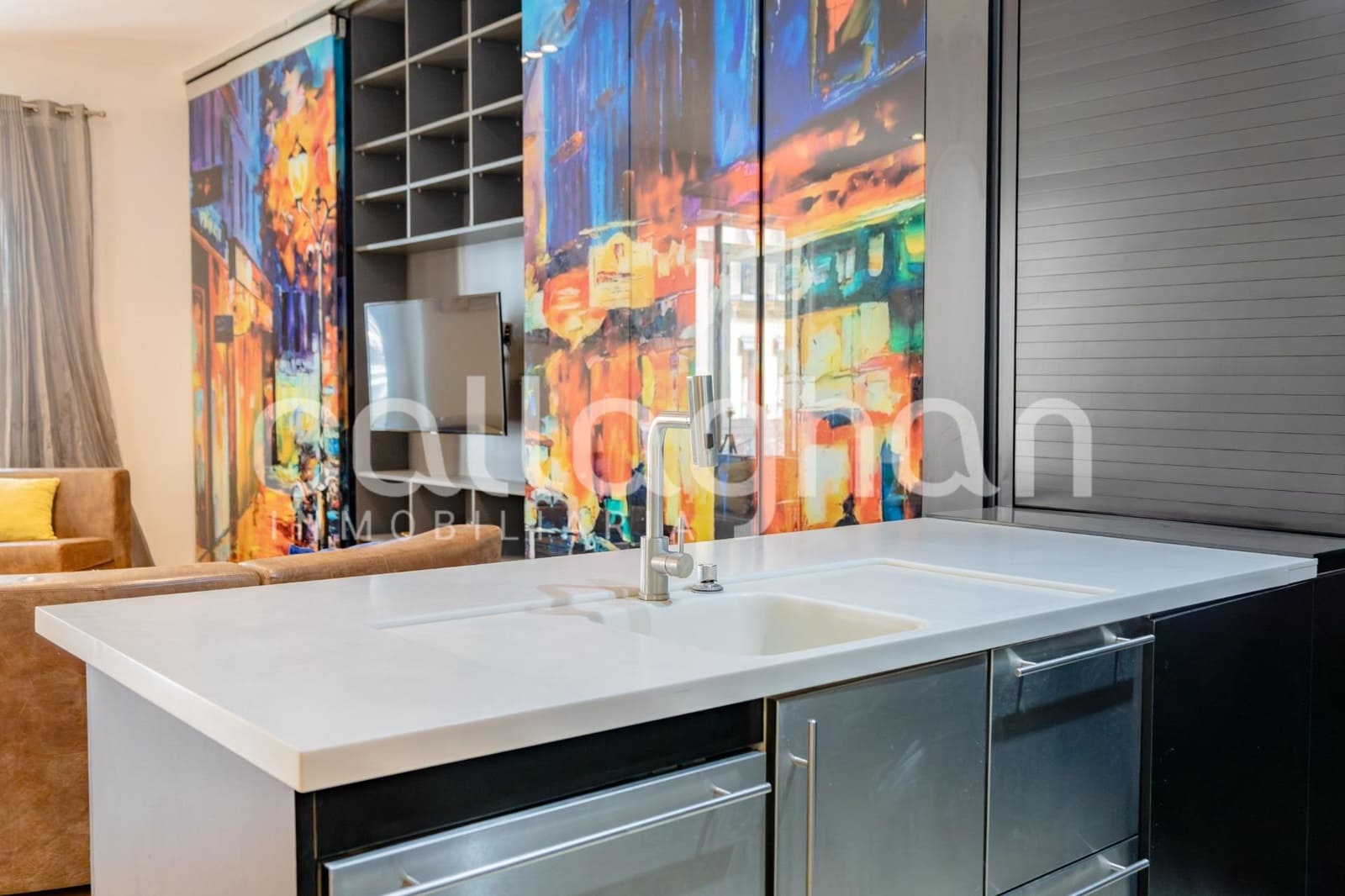 4 bedroom Flat for sale in Valencia city - € 1,000,000 (Ref: 10131812)
