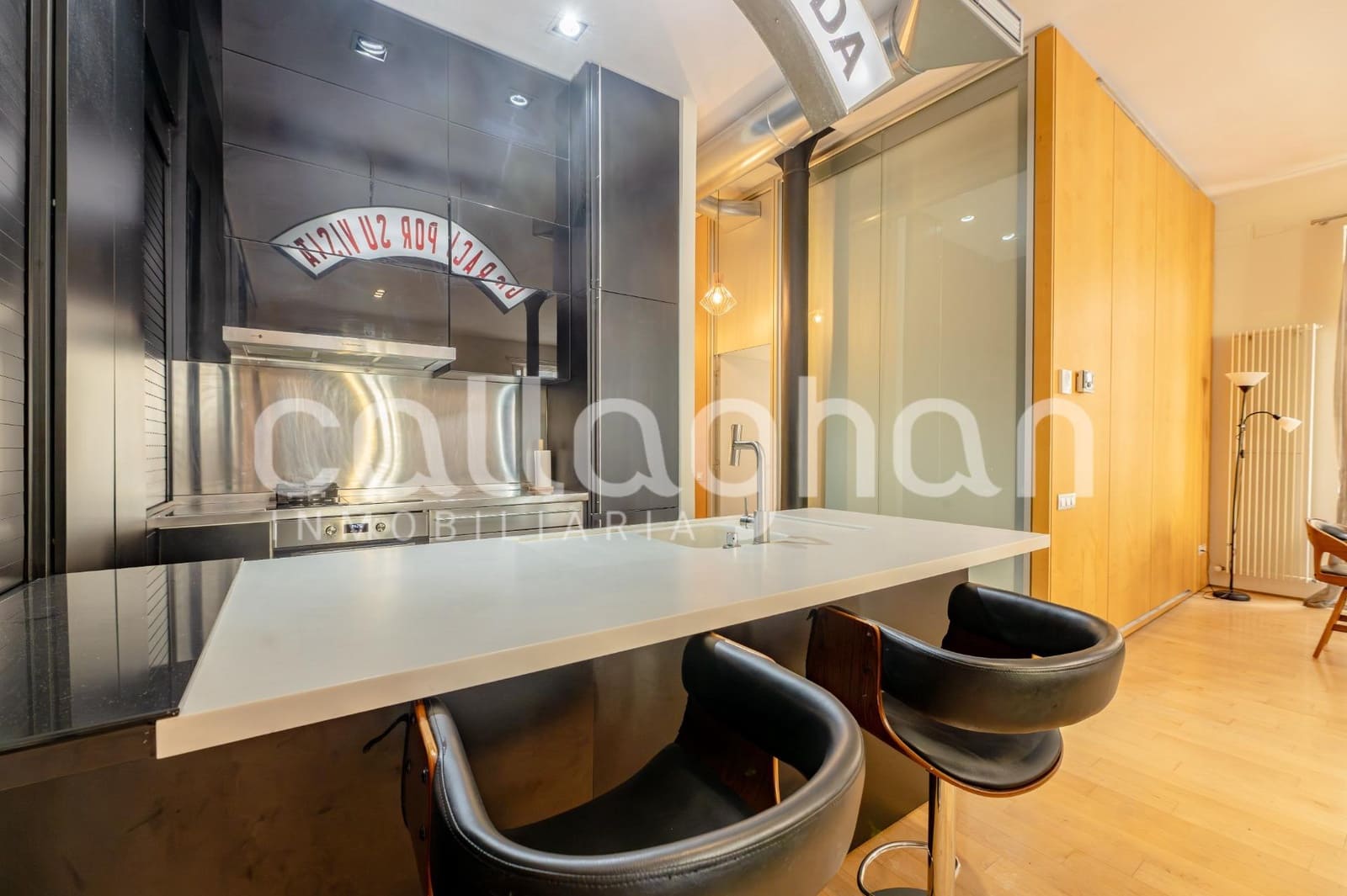 4 bedroom Flat for sale in Valencia city - € 1,000,000 (Ref: 10131812)