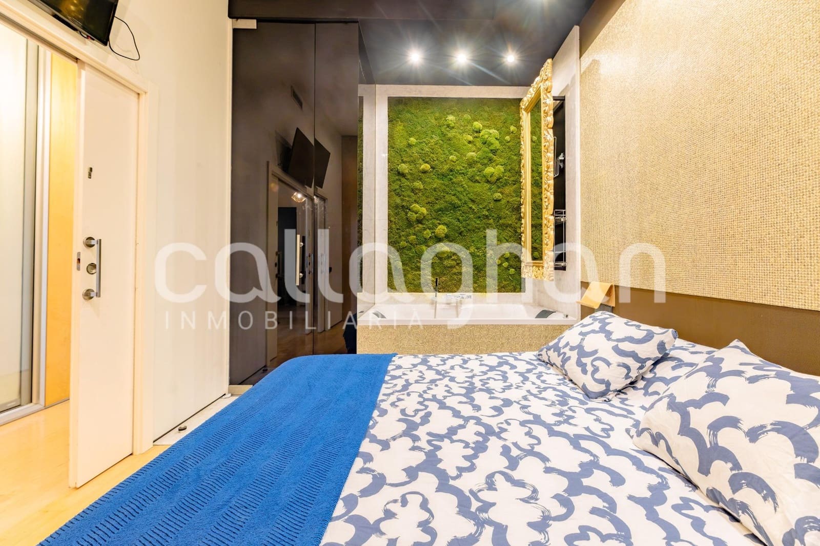 4 bedroom Flat for sale in Valencia city - € 1,000,000 (Ref: 10131812)