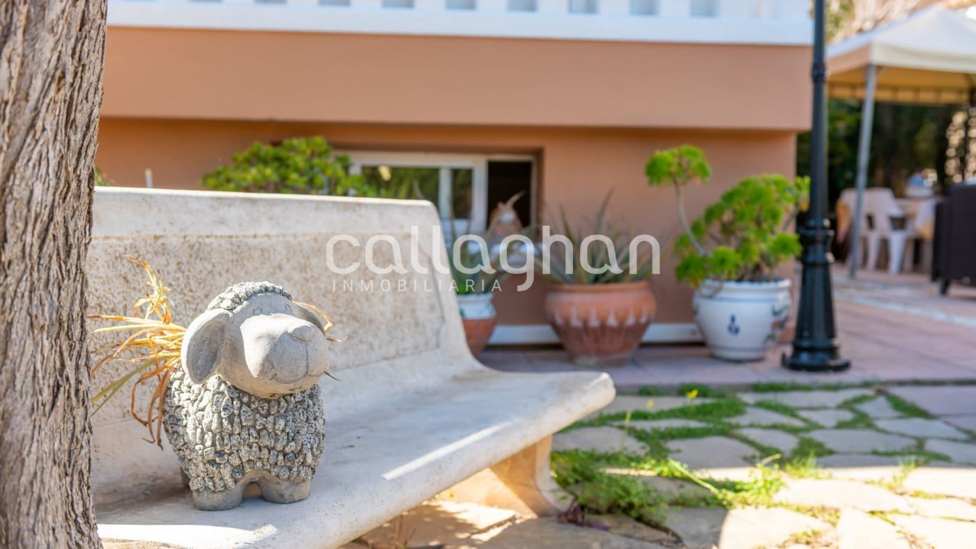 4 quarto Moradia para venda em El Plantio com piscina garagem - 650 000 € (Ref: 10133392)