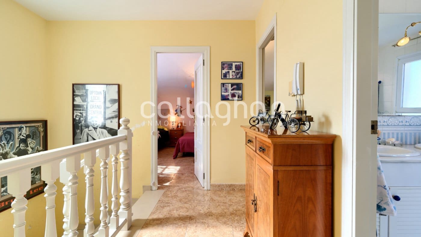 4 quarto Moradia para venda em El Plantio com piscina garagem - 650 000 € (Ref: 10133392)