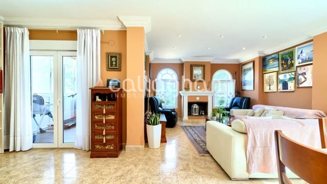 4 quarto Moradia para venda em El Plantio, Paterna com piscina garagem - 650 000 € (Ref: 10133392)