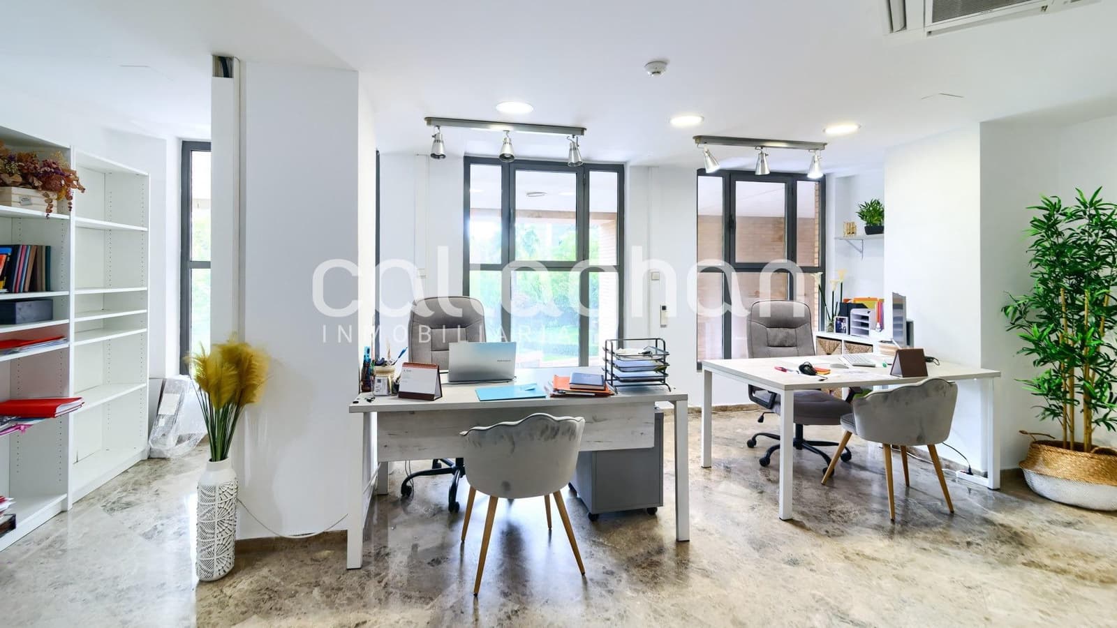 Escritório para arrendar em Valencia cidade com piscina - 850 € (Ref: 10155439)