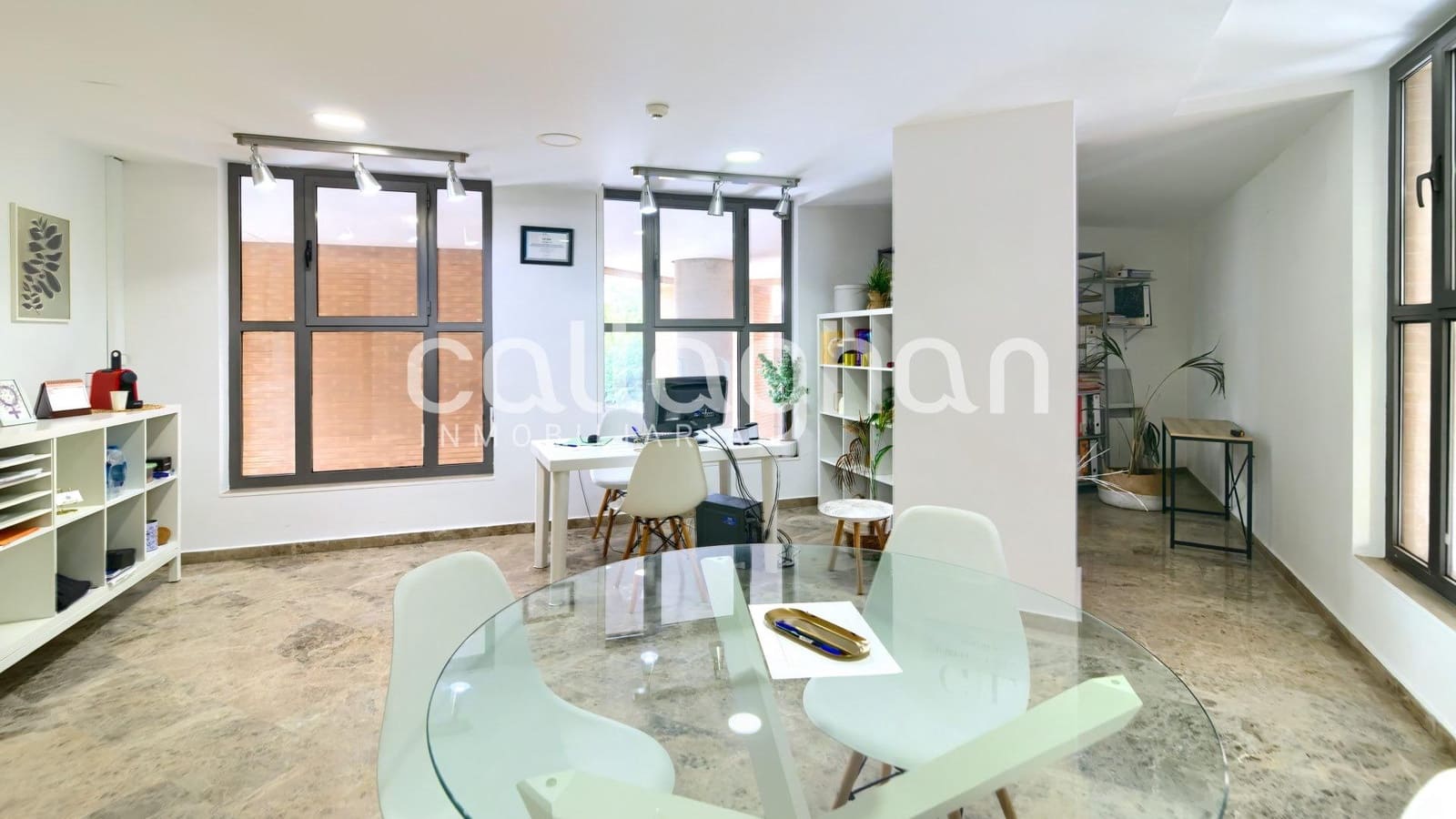 Escritório para arrendar em Valencia cidade com piscina - 850 € (Ref: 10155439)