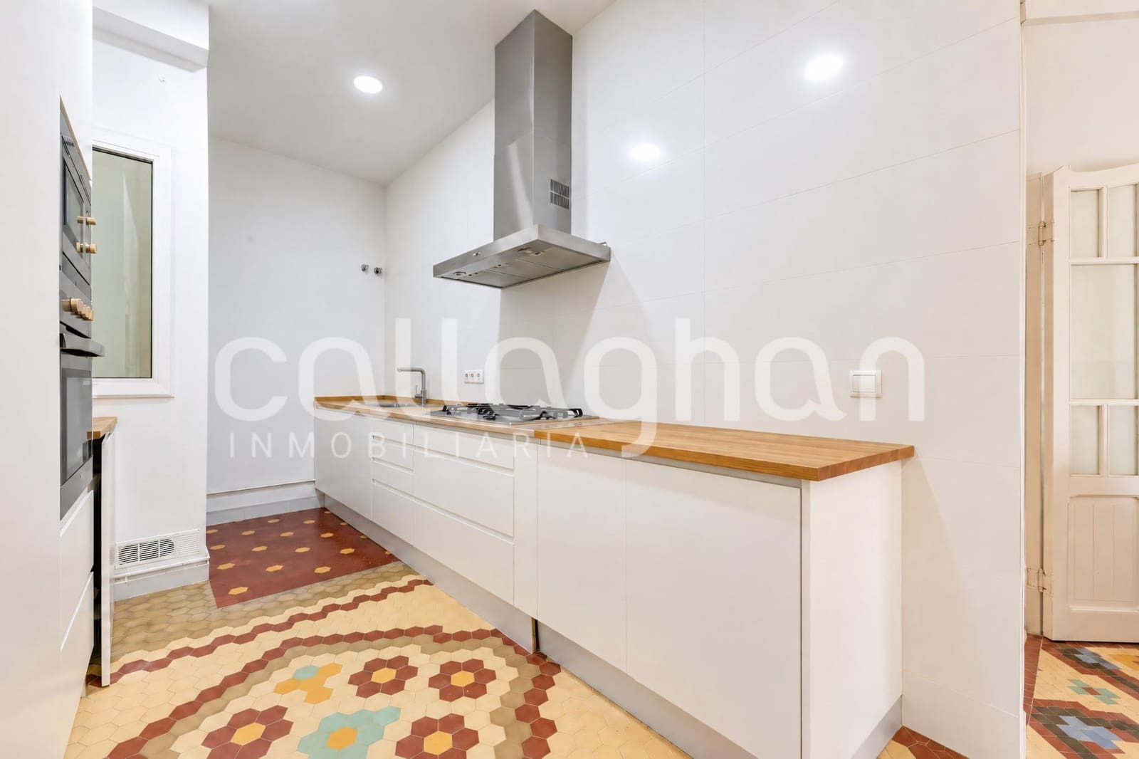 2 makuuhuone Asunto myytävänä paikassa Valencia kaupunki - 460 000 € (Ref: 10155440)