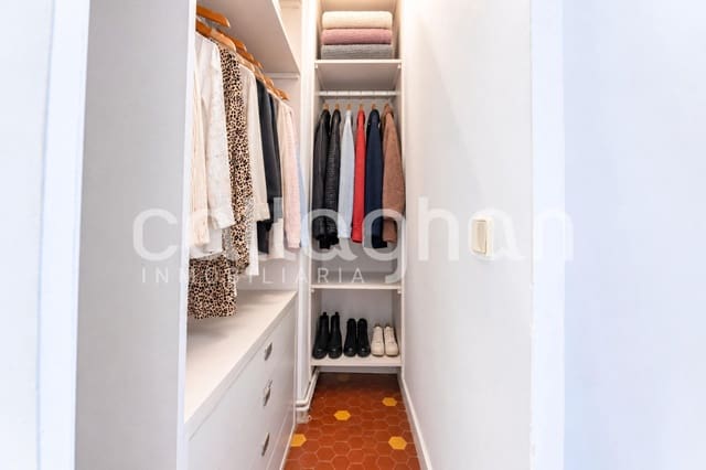 2 slaapkamer Flat te koop in Russafa, Valencia stad - € 460.000 (Ref: 10155440)