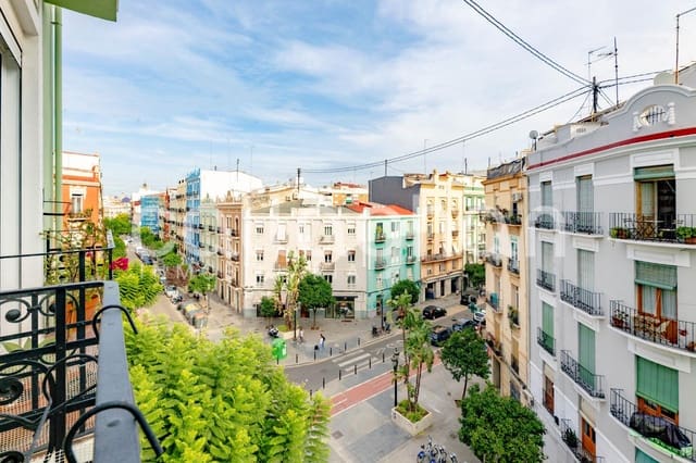 2 slaapkamer Flat te koop in Russafa, Valencia stad - € 460.000 (Ref: 10155440)