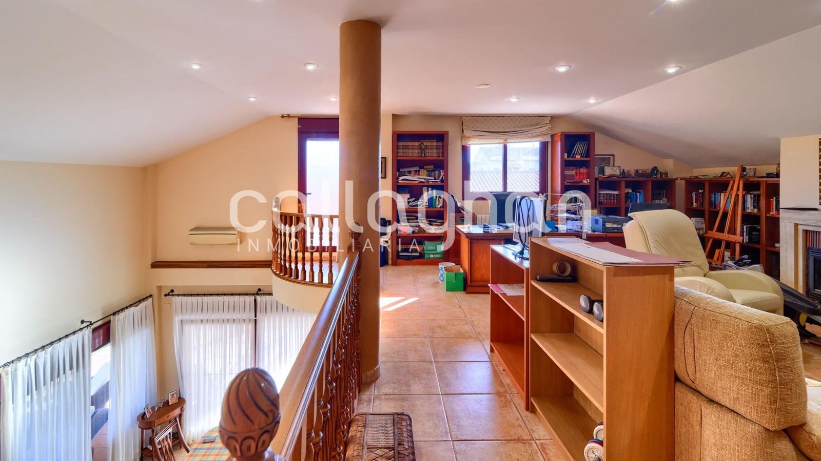 4 bedroom Villa for sale in Almarda with pool garage - € 1,075,000 (Ref: 10159620)