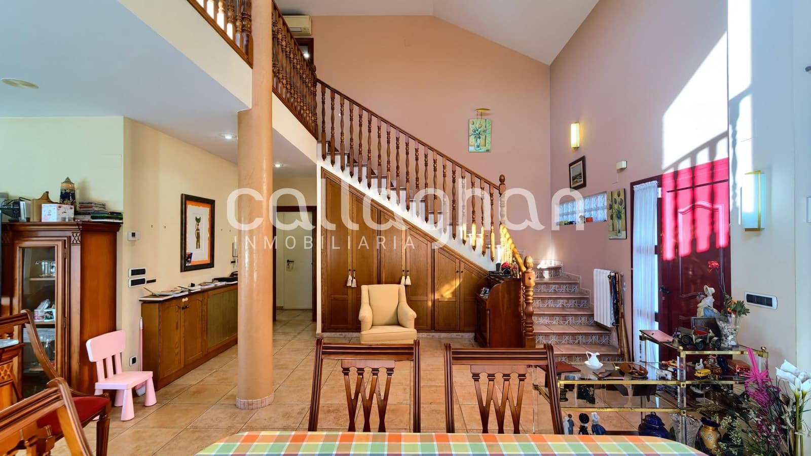 4 bedroom Villa for sale in Almarda with pool garage - € 1,075,000 (Ref: 10159620)