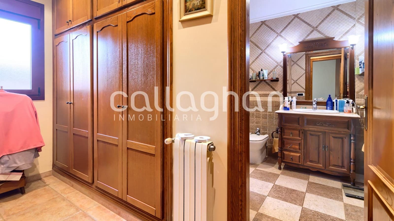 4 bedroom Villa for sale in Almarda with pool garage - € 1,075,000 (Ref: 10159620)