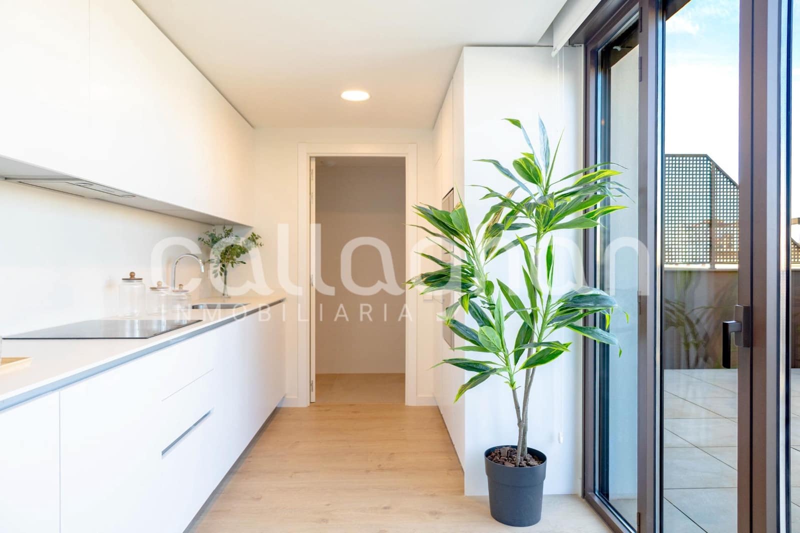 3 soveværelse Penthouse til salg i Valencia by med swimmingpool garage - € 1.150.000 (Ref: 10166854)