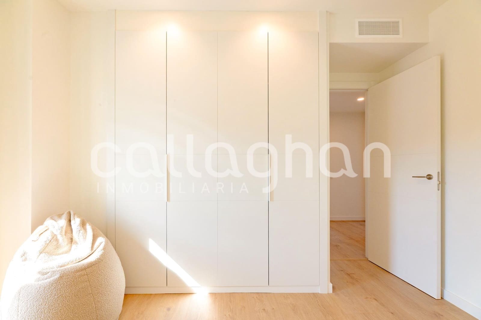 3 soveværelse Penthouse til salg i Valencia by med swimmingpool garage - € 1.150.000 (Ref: 10166854)