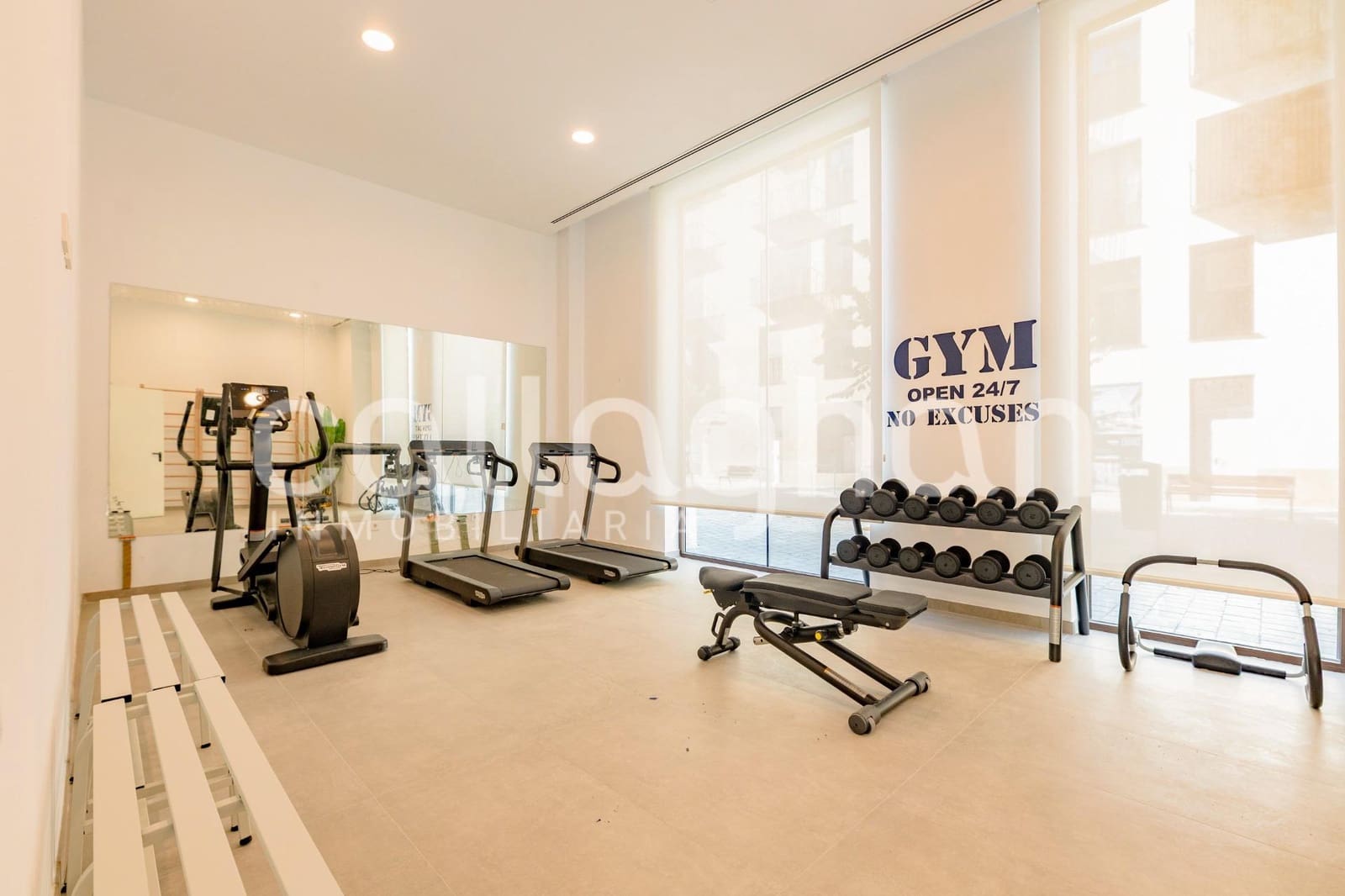 3 soveværelse Penthouse til salg i Valencia by med swimmingpool garage - € 1.150.000 (Ref: 10166854)
