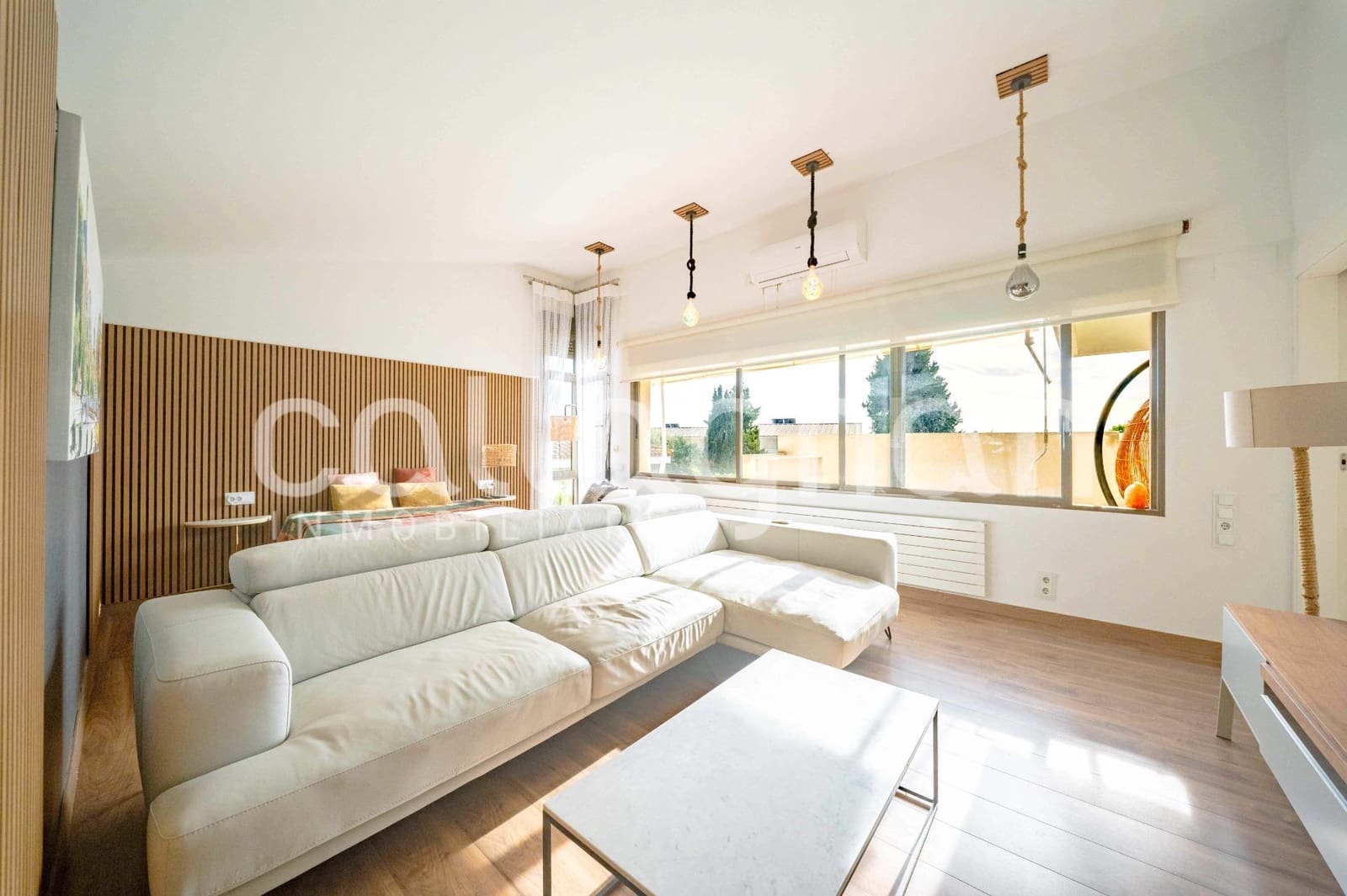 4 bedroom Villa for sale in Paterna with pool garage - € 1,495,000 (Ref: 10166855)