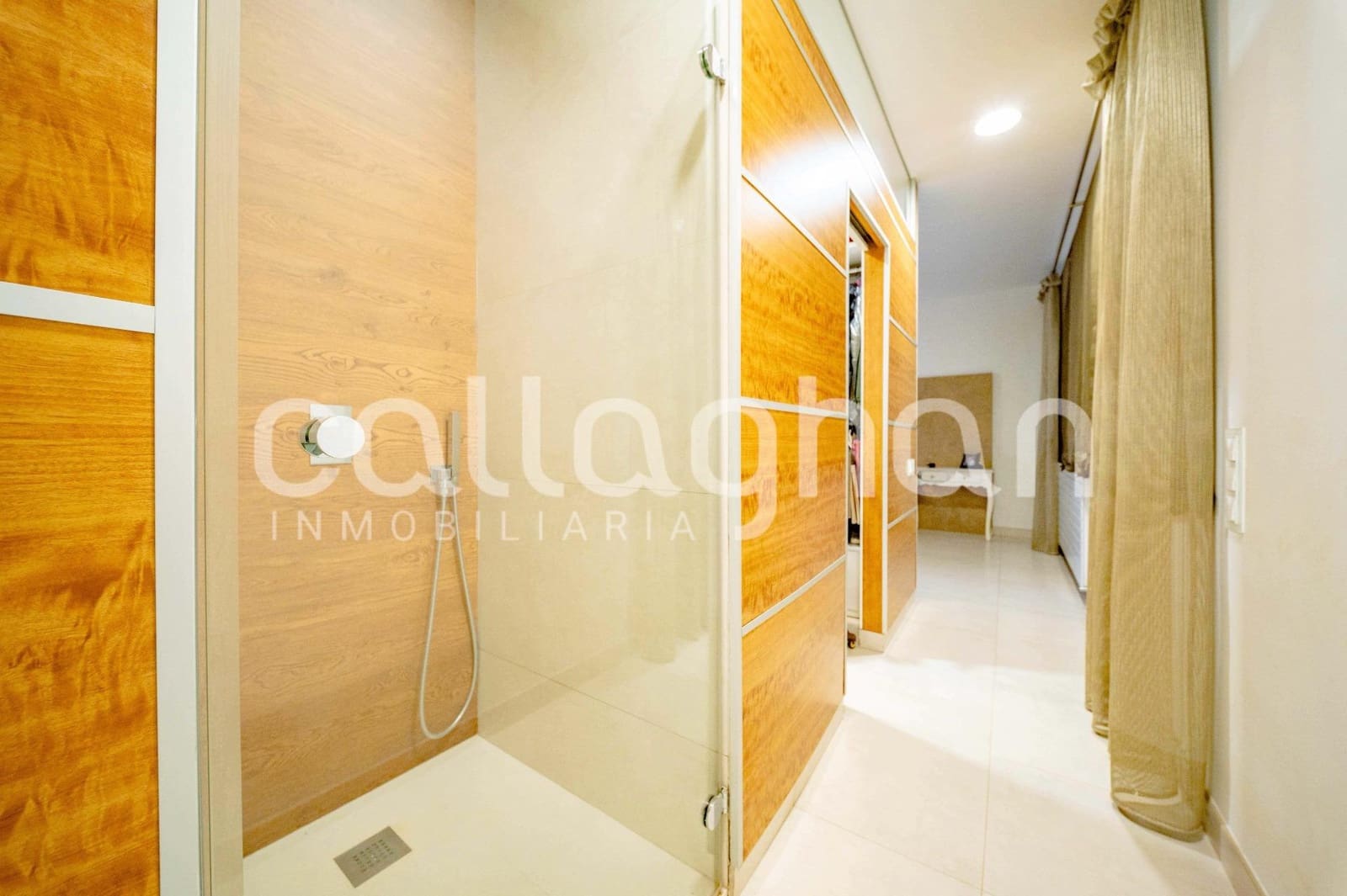 4 sypialnia Willa na sprzedaż w Paterna z basenem garażem - 1 495 000 € (Ref: 10166855)
