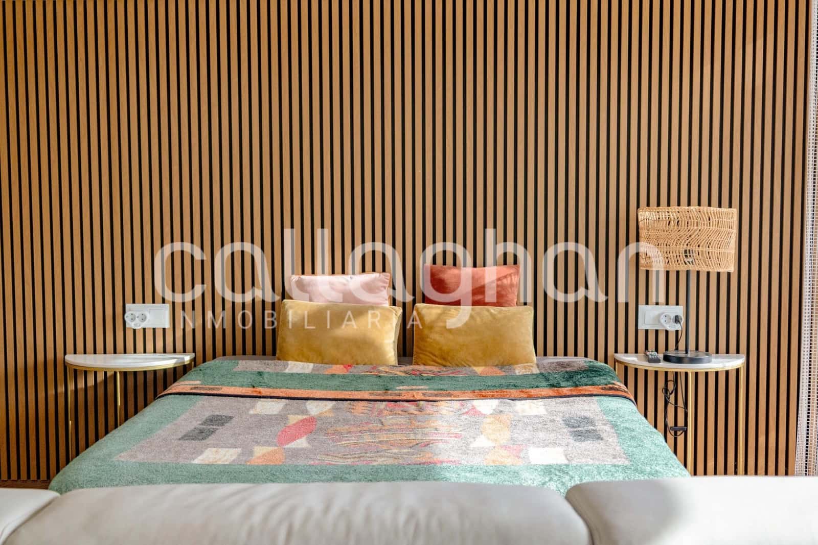 4 sypialnia Willa na sprzedaż w Paterna z basenem garażem - 1 495 000 € (Ref: 10166855)