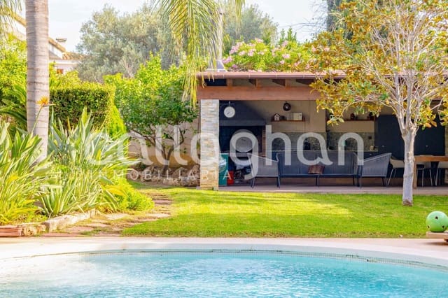4 bedroom Villa for sale in Paterna with pool garage - € 1,495,000 (Ref: 10166855)