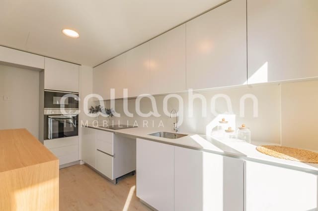 Piso de 3 habitaciones en El Botanic, València ciudad en venta con piscina garaje - 780.000 € (Ref: 10168673)