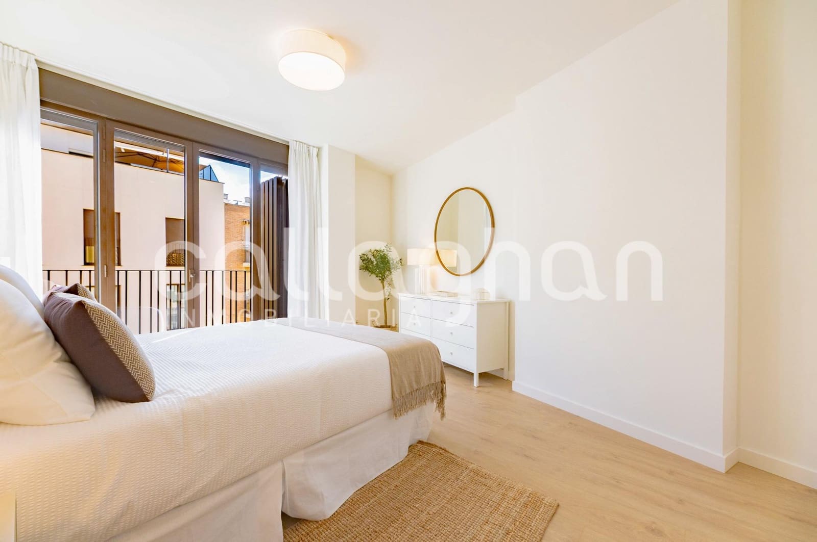 Piso de 3 habitaciones en València ciudad en venta con piscina garaje - 780.000 € (Ref: 10168673)